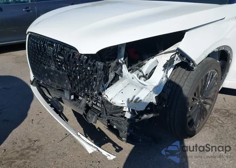 2023 Lincoln Corsair Standard z USA, uszkodzony, nr VIN 5LMCJ1DA3PUL11694